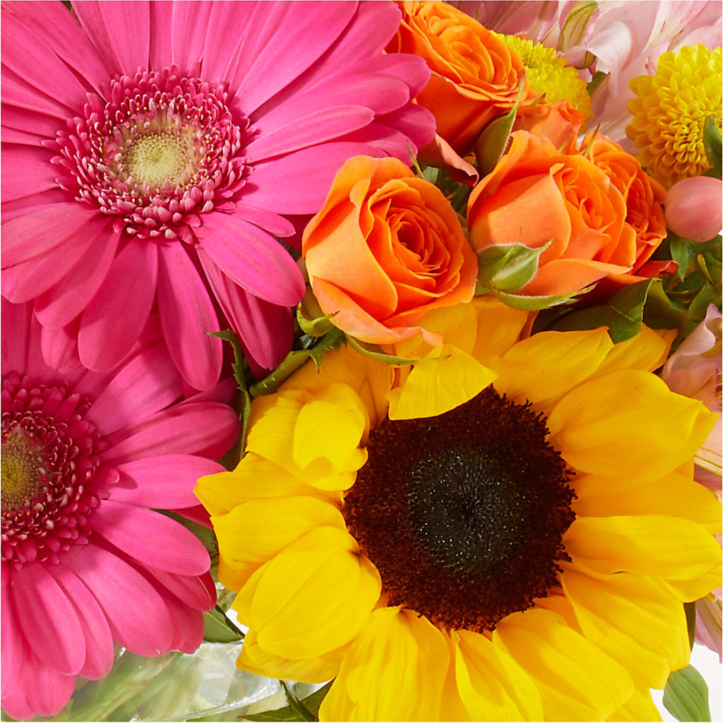 Florist Original Mixed Bouquet – Westmont Floral, Westmont IL